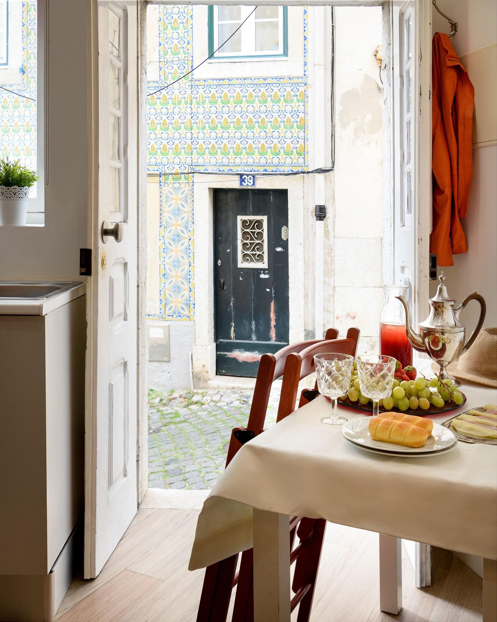 Alfama Yellow House Lisbon Luaran gambar