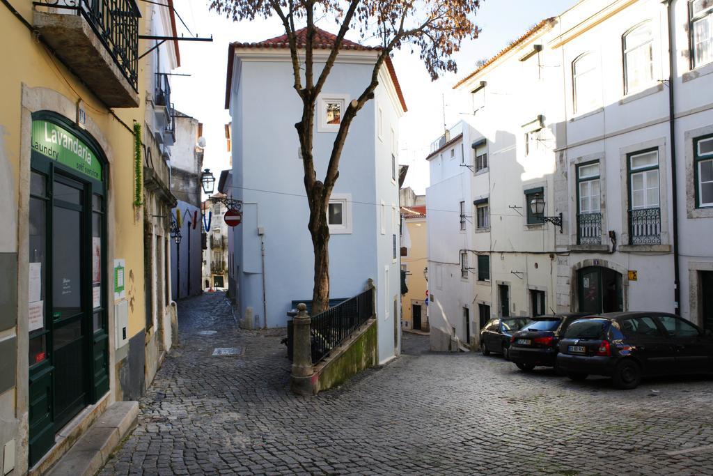 Alfama Yellow House Lisbon Luaran gambar